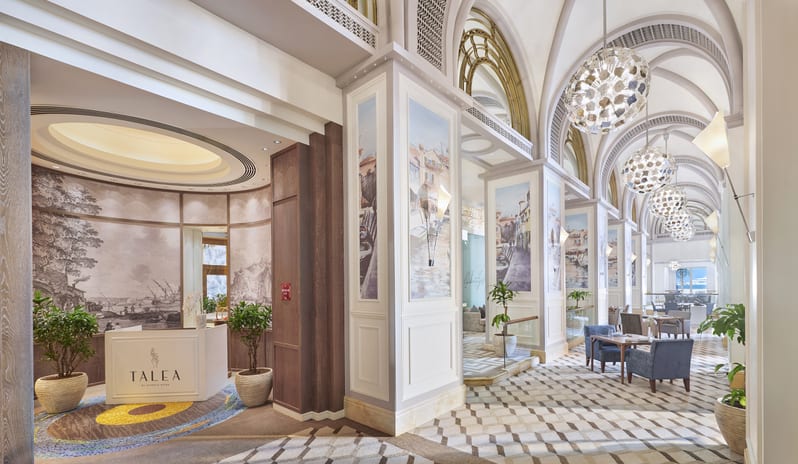 Emirates Palace Mandarin Oriental - Talea by Antonio Guida - Hostess Desk and Dining Area